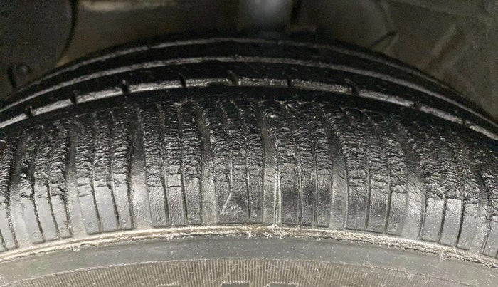 2021 Hyundai GRAND I10 NIOS SPORTZ AMT 1.2 KAPPA VTVT, Petrol, Automatic, 37,956 km, Left Front Tyre Tread