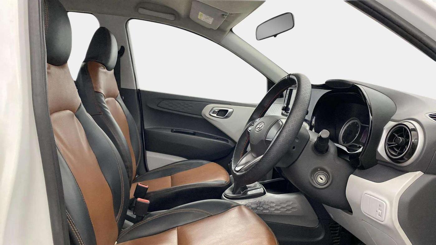2021 Hyundai GRAND I10 NIOS SPORTZ AMT 1.2 KAPPA VTVT, Petrol, Automatic, 37,956 km, Right Side Front Door Cabin