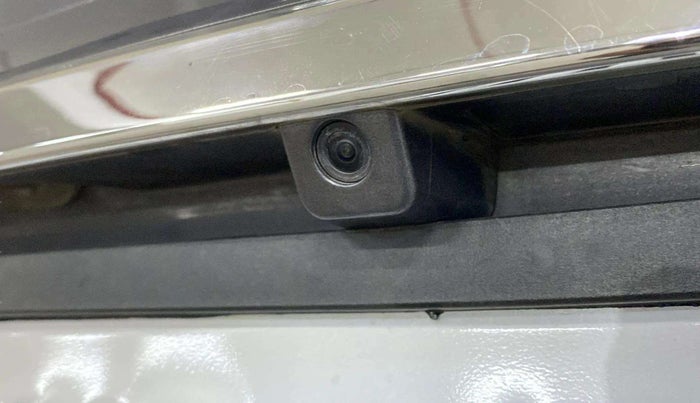 2017 Hyundai Verna 1.6 VTVT SX AT, CNG, Automatic, 81,808 km, Parking Camera