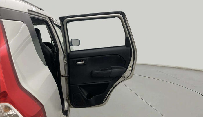 2022 Maruti New Wagon-R VXI CNG 1.0, CNG, Manual, 65,957 km, RHS Rear Door