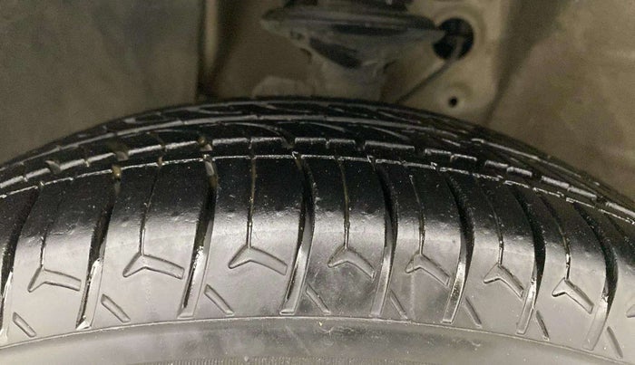 2022 Maruti New Wagon-R VXI CNG 1.0, CNG, Manual, 65,957 km, Left Front Tyre Tread