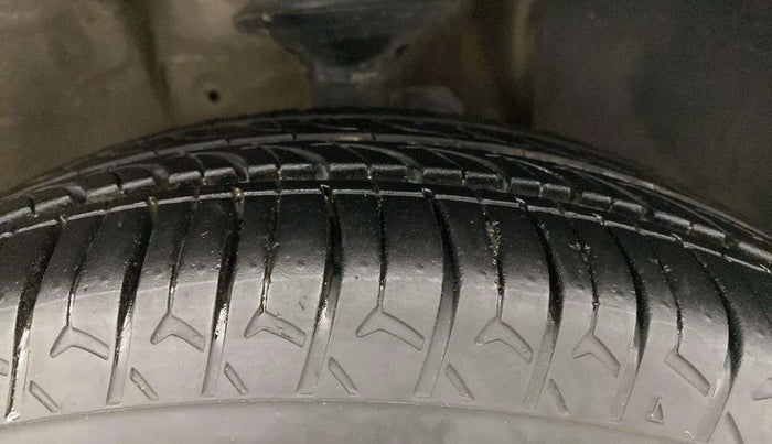 2022 Maruti New Wagon-R VXI CNG 1.0, CNG, Manual, 65,957 km, Right Front Tyre Tread