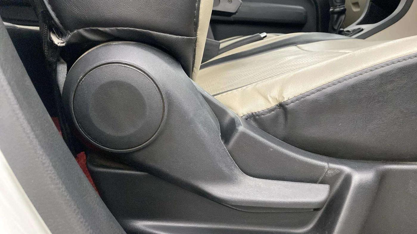 2022 Maruti New Wagon-R VXI CNG 1.0, CNG, Manual, 66,095 km, Driver Side Adjustment Panel