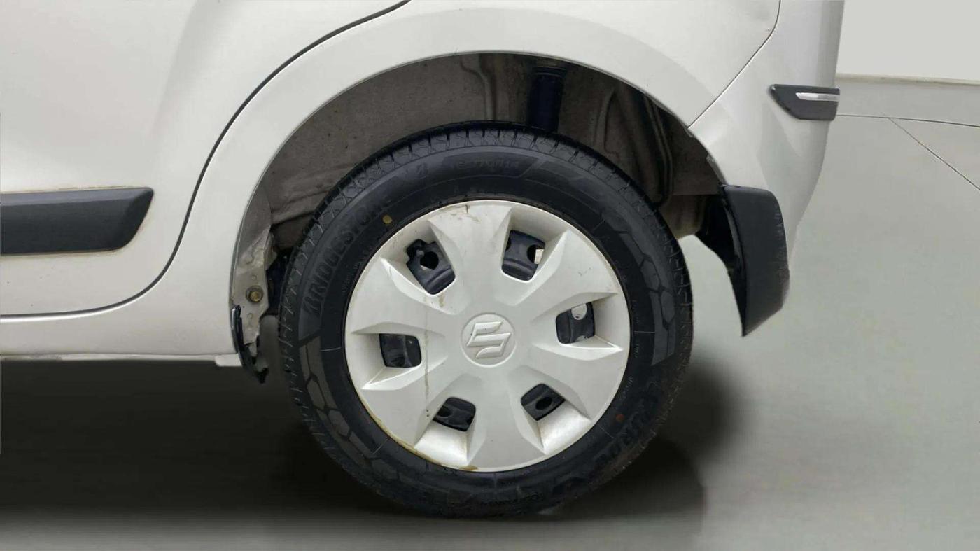 2022 Maruti New Wagon-R VXI CNG 1.0, CNG, Manual, 66,095 km, Left Rear Wheel