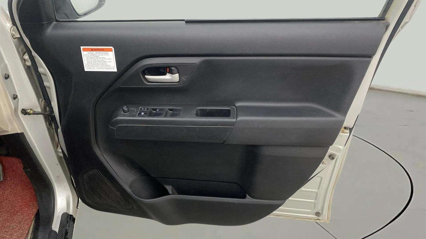 2022 Maruti New Wagon-R VXI CNG 1.0, CNG, Manual, 66,095 km, Driver Side Door Panels Control