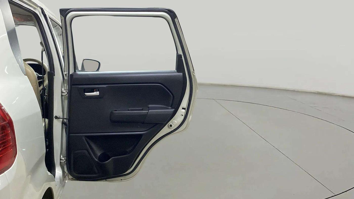 2022 Maruti New Wagon-R VXI (O) 1.2 AMT, Petrol, Automatic, 33,503 km, RHS Rear Door