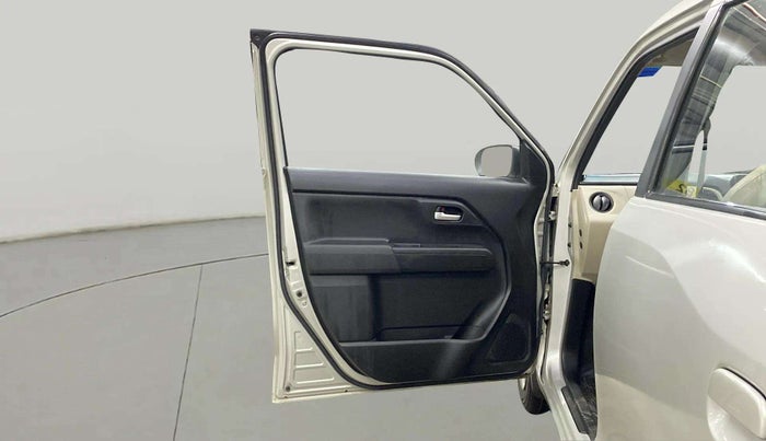 2022 Maruti New Wagon-R VXI (O) 1.2 AMT, Petrol, Automatic, 33,434 km, LHS Front Door