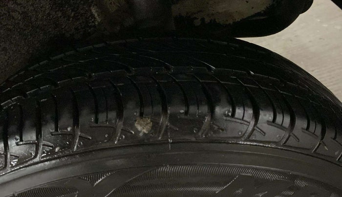 2021 Maruti New Wagon-R VXI 1.0, Petrol, Manual, 13,334 km, Left Rear Tyre Tread