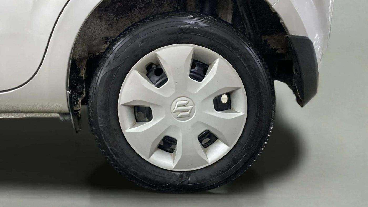 2021 Maruti New Wagon-R VXI 1.0, Petrol, Manual, 13,487 km, Left Rear Wheel