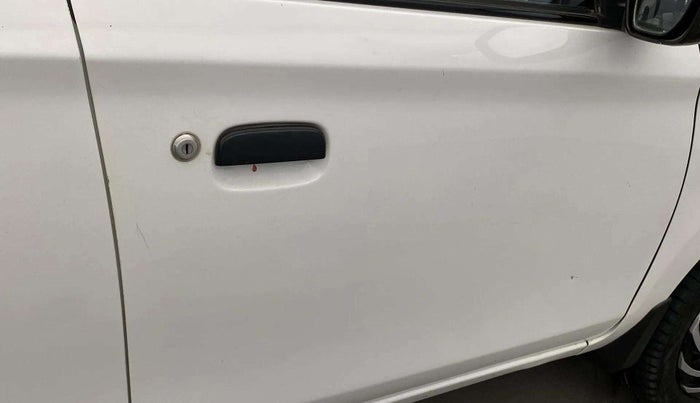 2015 Maruti Alto K10 VXI, Petrol, Manual, 71,898 km, Driver-side door - Slightly dented