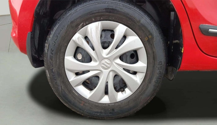 2021 Maruti Swift VXI, Petrol, Manual, 23,303 km, Right Rear Wheel