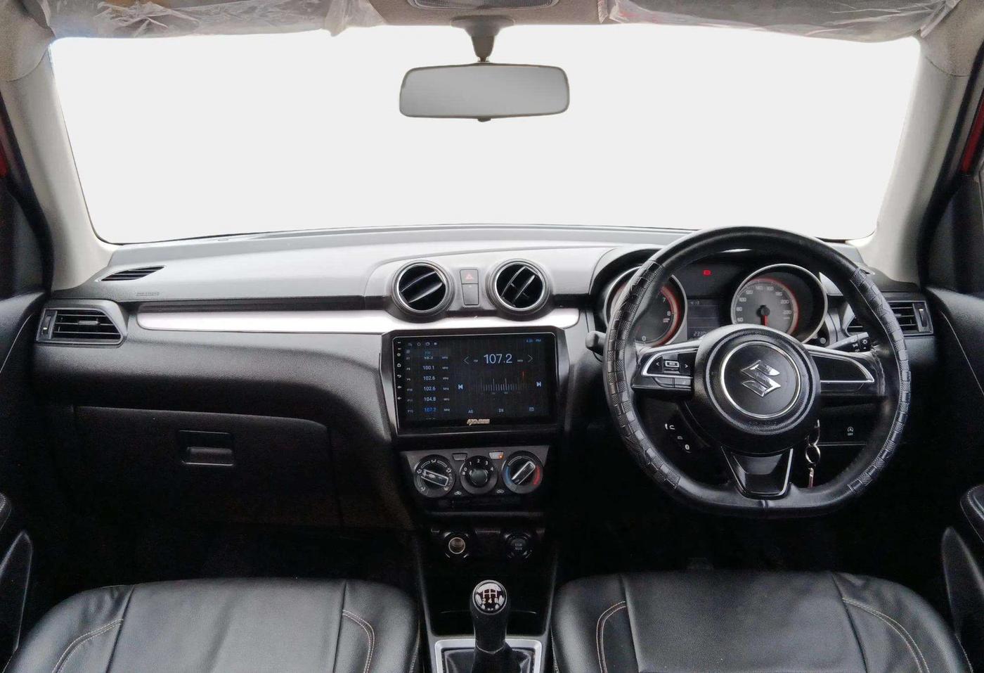 2021 Maruti Swift VXI, Petrol, Manual, 23,303 km, Dashboard
