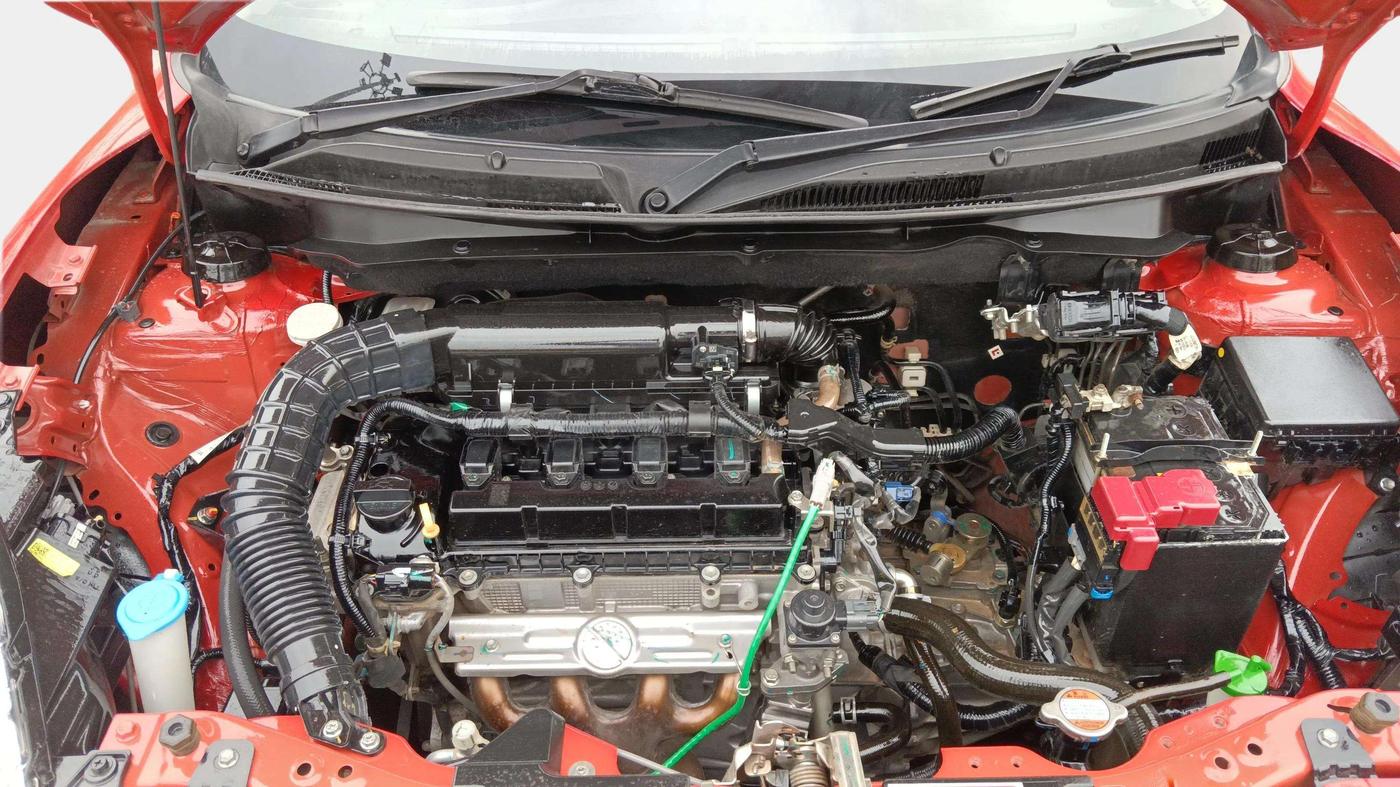 2021 Maruti Swift VXI, Petrol, Manual, 23,303 km, Engine View