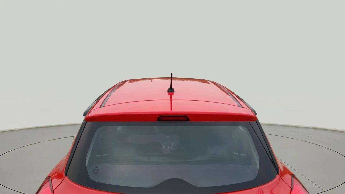 2021 Maruti Swift VXI, Petrol, Manual, 23,303 km, Rear Windshield