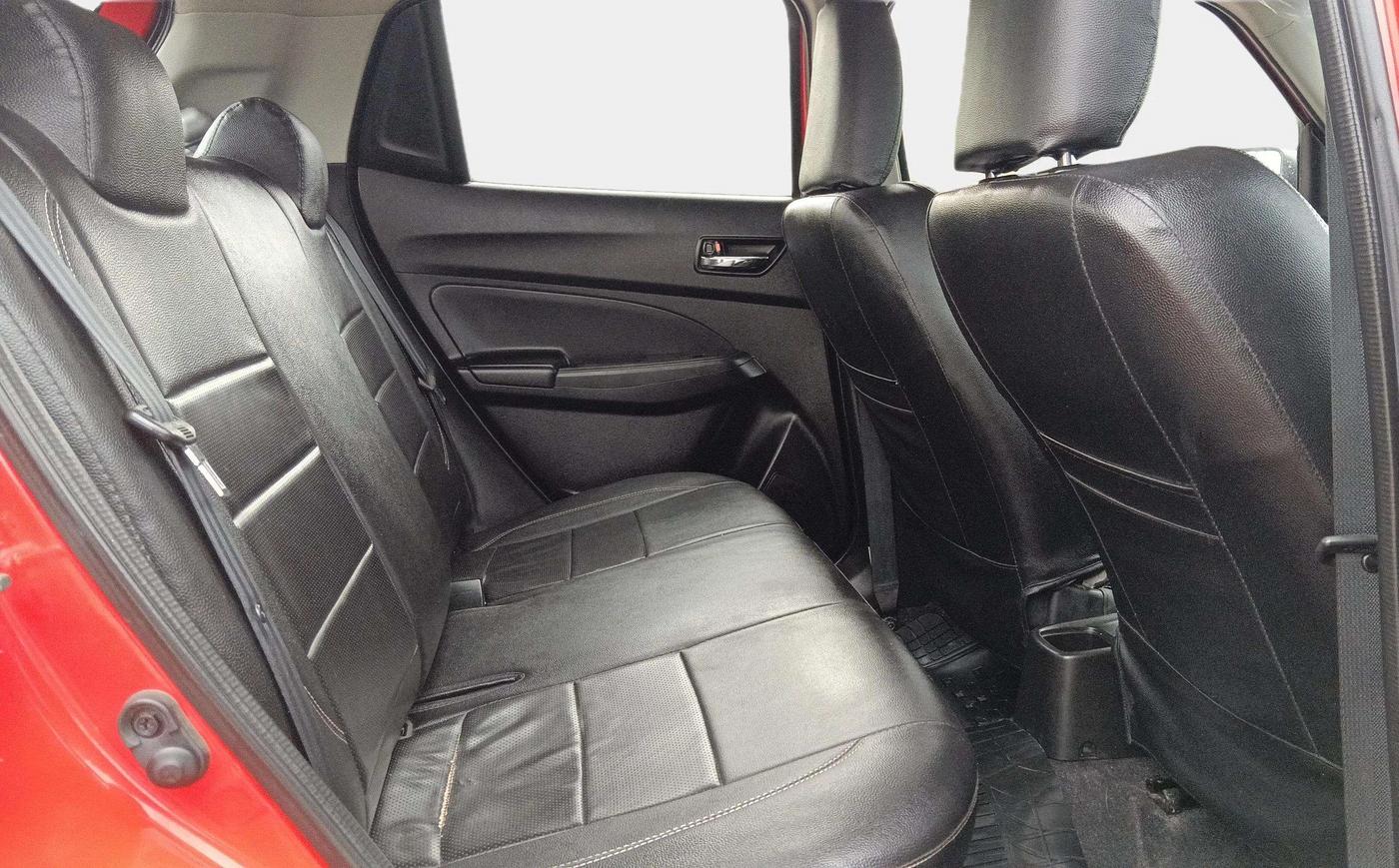 2021 Maruti Swift VXI, Petrol, Manual, 23,303 km, Right Side Rear Door Cabin