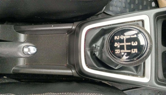 2021 Maruti Swift VXI, Petrol, Manual, 23,303 km, Gear Lever