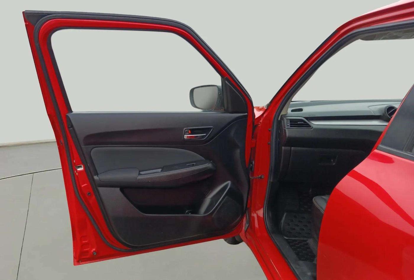 2021 Maruti Swift VXI, Petrol, Manual, 23,303 km, LHS Front Door