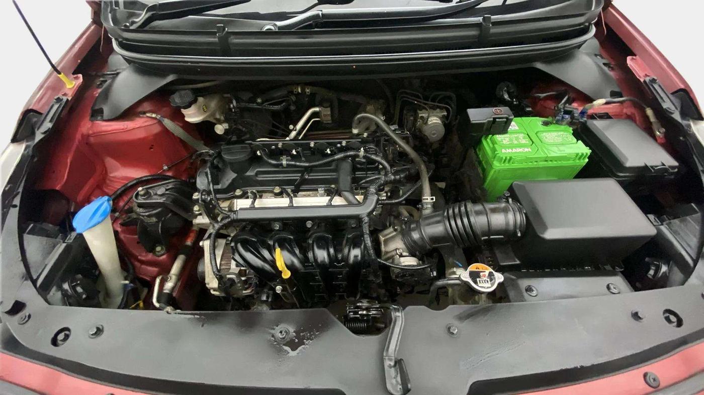 2018 Hyundai Elite i20 ASTA 1.2 (O), Petrol, Manual, 82,483 km, Engine View