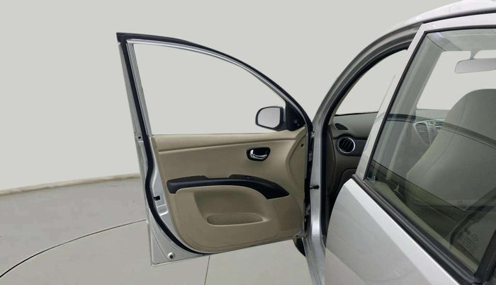 2014 Hyundai i10 SPORTZ 1.1, Petrol, Manual, 45,119 km, LHS Front Door