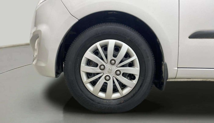 2014 Hyundai i10 SPORTZ 1.1, Petrol, Manual, 45,119 km, Left Front Wheel