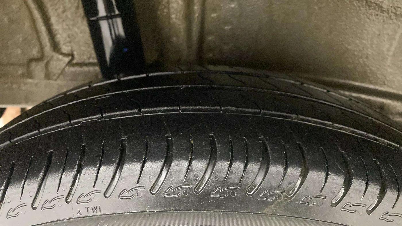 2023 Maruti New Wagon-R ZXI 1.2, Petrol, Manual, 27,996 km, Right Rear Tyre Tread