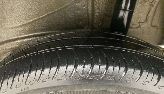 2023 Maruti New Wagon-R ZXI 1.2, Petrol, Manual, 27,996 km, Left Rear Tyre Tread