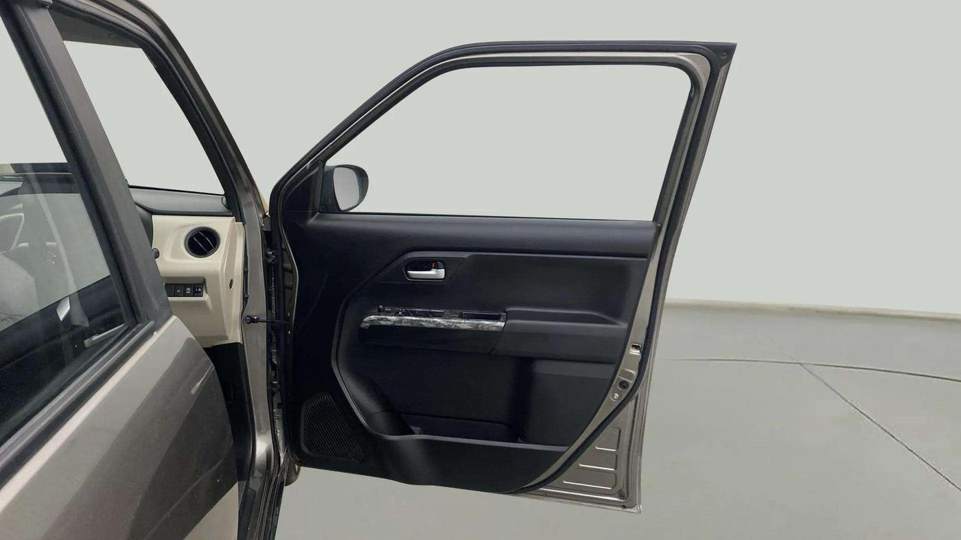 2023 Maruti New Wagon-R ZXI 1.2, Petrol, Manual, 27,996 km, RHS Front Door
