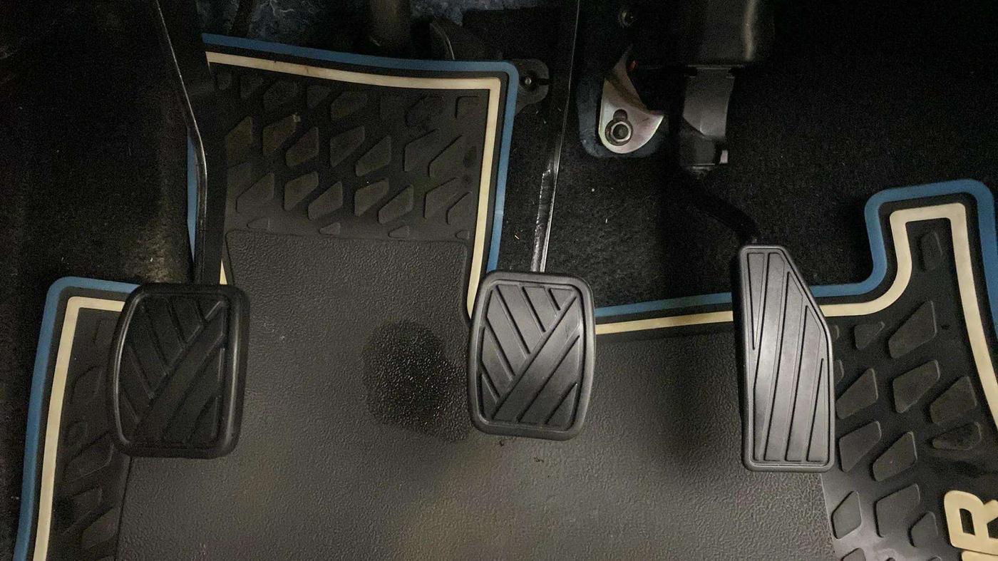 2023 Maruti New Wagon-R ZXI 1.2, Petrol, Manual, 27,996 km, Pedals