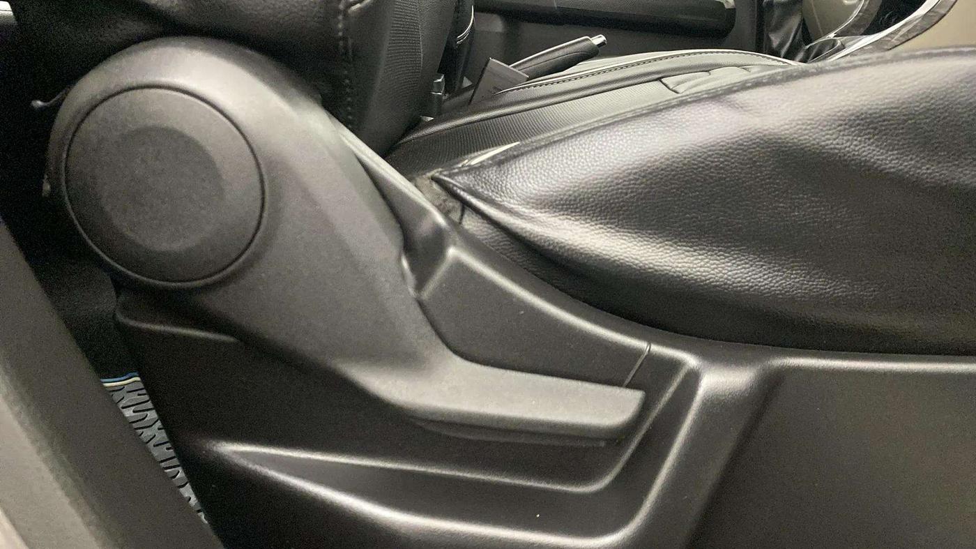 2023 Maruti New Wagon-R ZXI 1.2, Petrol, Manual, 27,996 km, Driver Side Adjustment Panel