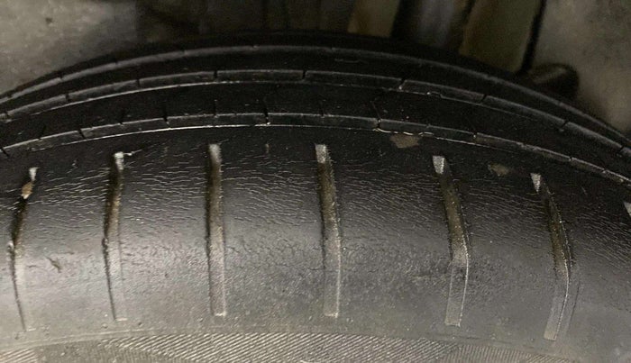 2020 Maruti Swift ZXI PLUS, Petrol, Manual, 39,226 km, Left Rear Tyre Tread