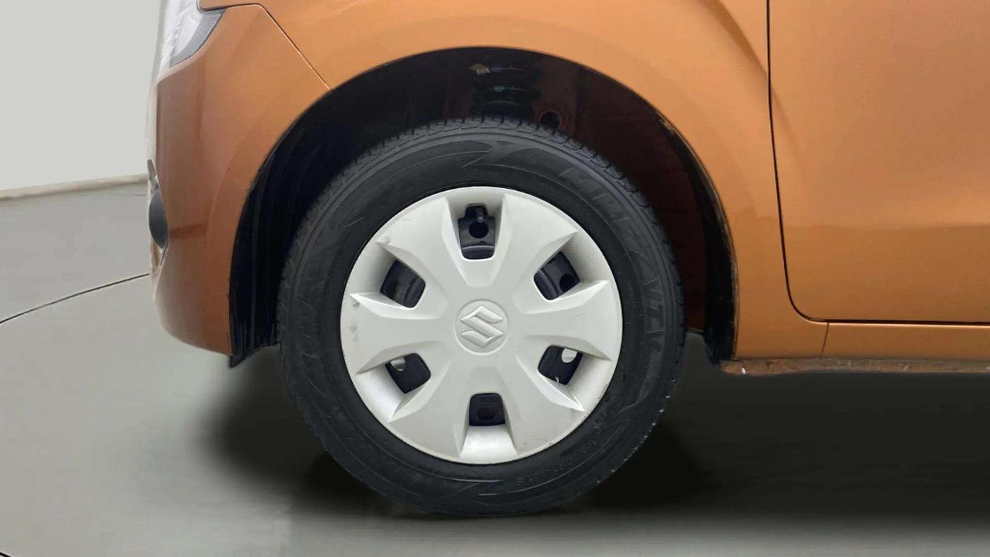 2020 Maruti New Wagon-R VXI 1.2 AMT, Petrol, Automatic, 16,590 km, Left Front Wheel