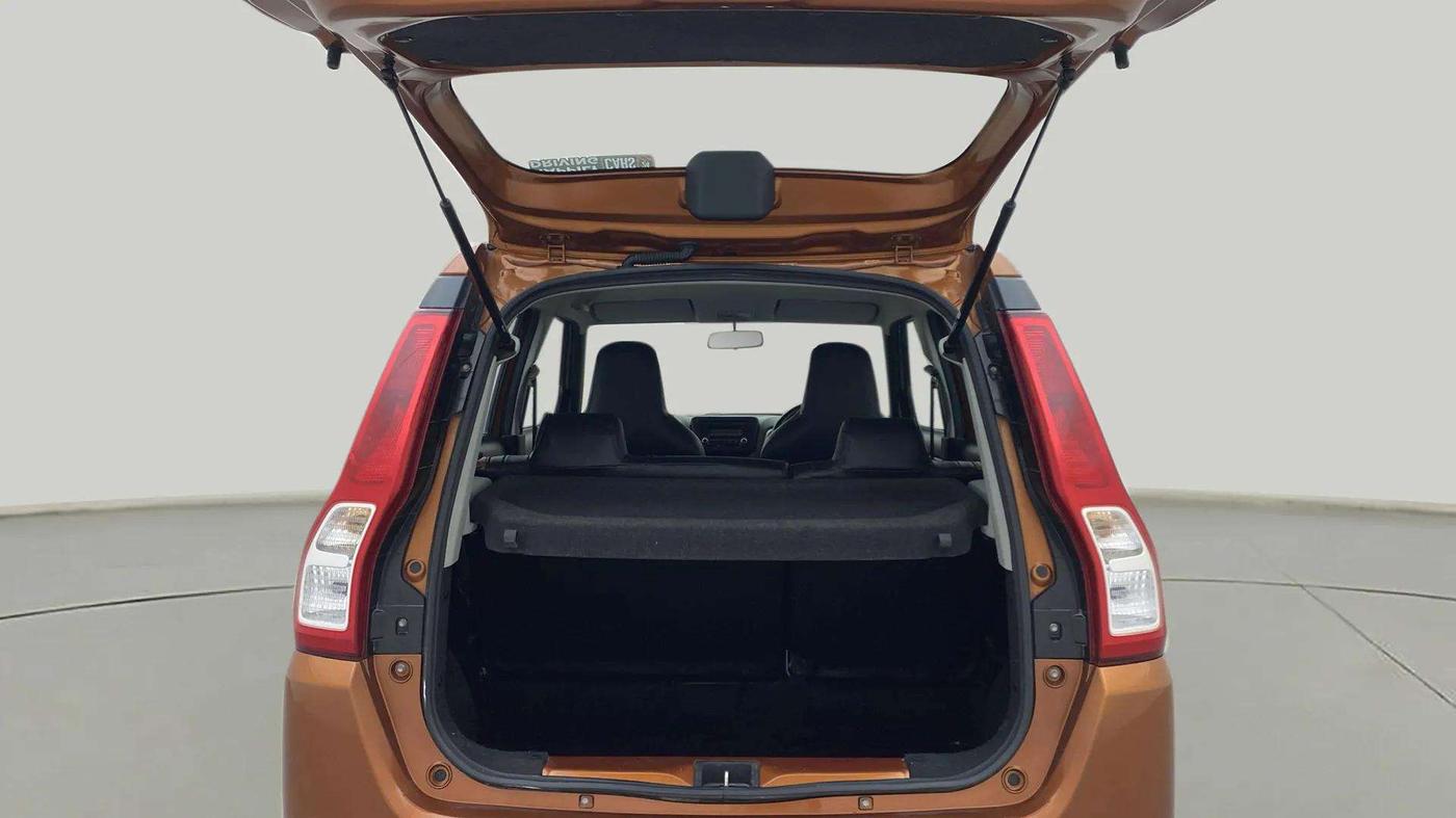 2020 Maruti New Wagon-R VXI 1.2 AMT, Petrol, Automatic, 16,590 km, Boot Door Open