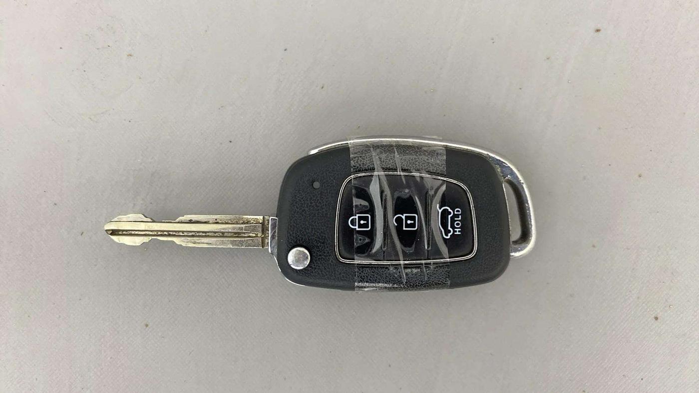 2018 Hyundai Elite i20 ASTA 1.2  CVT, Petrol, Automatic, 21,857 km, Key Close Up