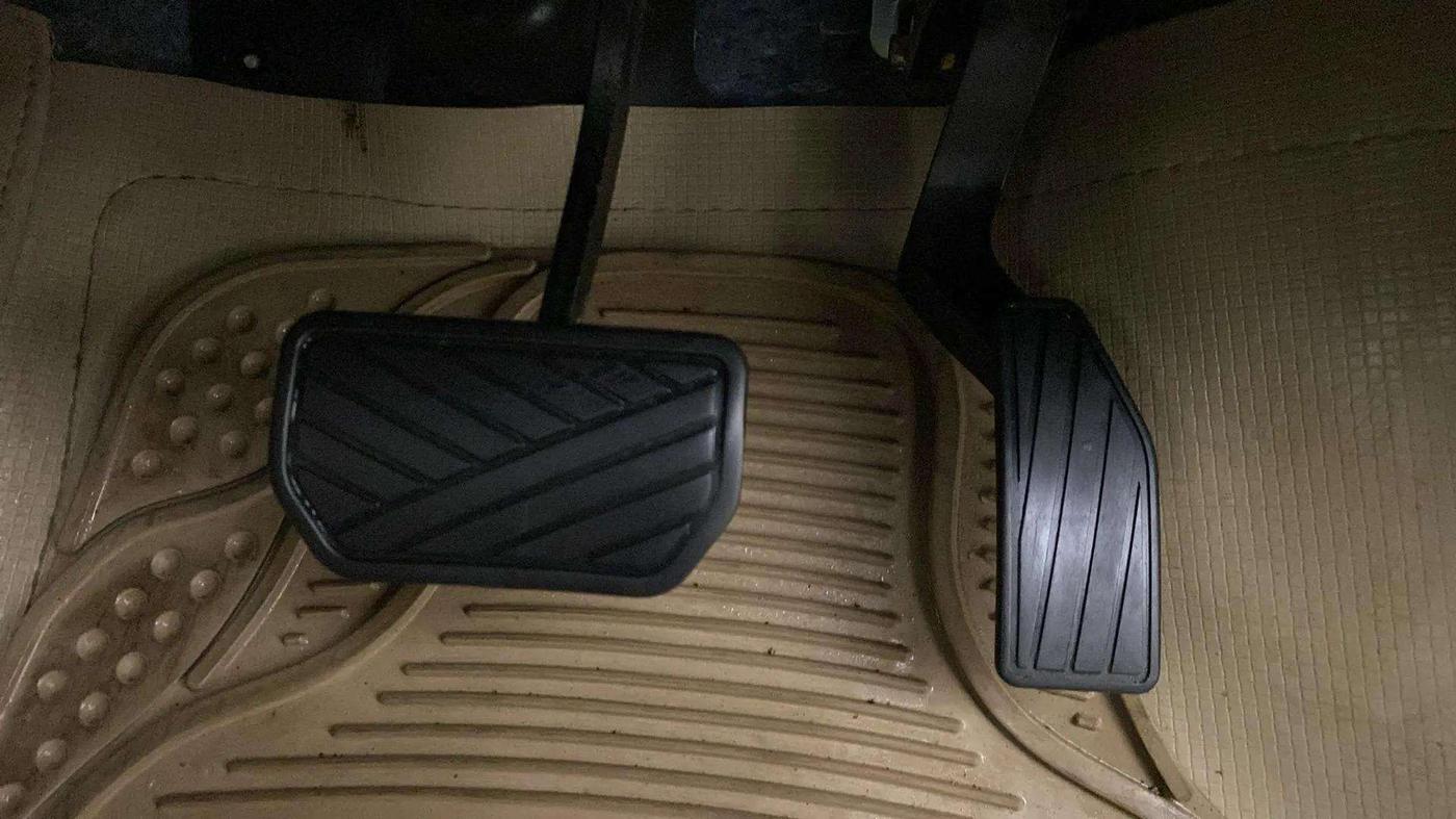 2018 Maruti Celerio VXI AMT (O), Petrol, Automatic, 35,549 km, Pedals