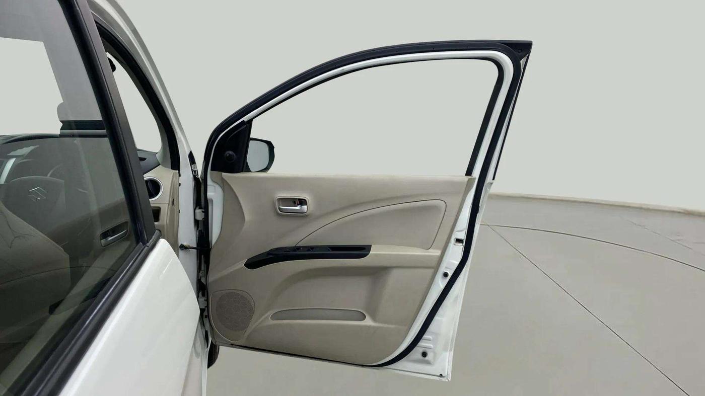 2018 Maruti Celerio VXI AMT (O), Petrol, Automatic, 35,549 km, RHS Front Door