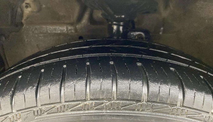 2018 Maruti Celerio VXI AMT (O), Petrol, Automatic, 35,298 km, Left Front Tyre Tread