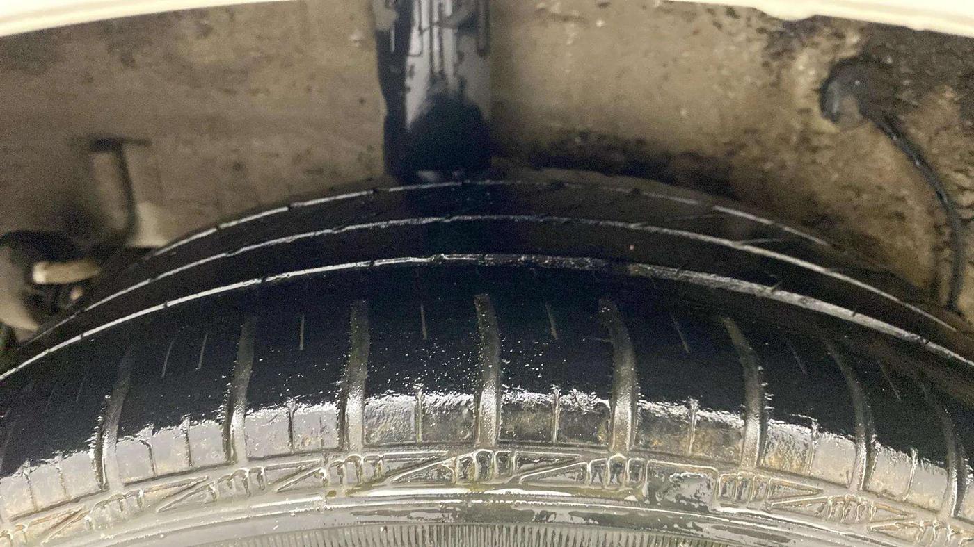 2018 Maruti Celerio VXI AMT (O), Petrol, Automatic, 35,549 km, Right Rear Tyre Tread