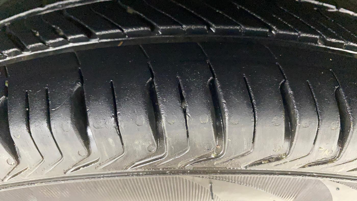 2019 Maruti Alto LXI, Petrol, Manual, 96,645 km, Right Front Tyre Tread