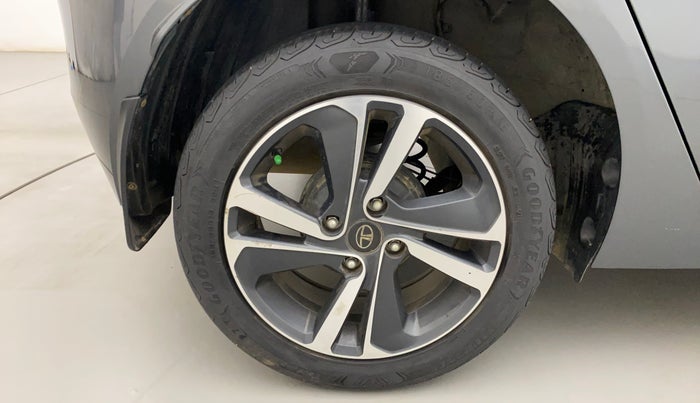 2021 Tata ALTROZ XZ PLUS PETROL, Petrol, Manual, 21,943 km, Right Rear Wheel