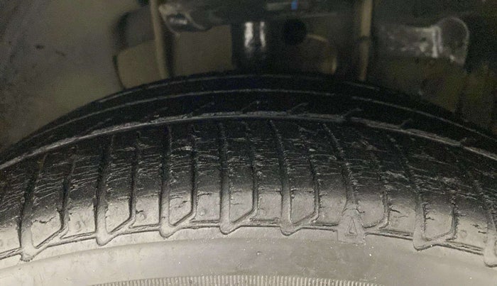 2017 Tata TIGOR XZ (O) PETROL, Petrol, Manual, 39,164 km, Right Front Tyre Tread