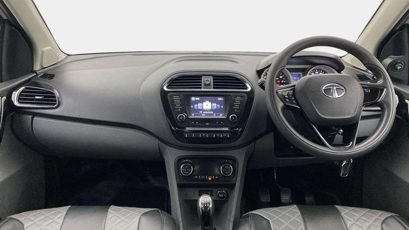 2017 Tata TIGOR XZ (O) PETROL, Petrol, Manual, 39,164 km, Dashboard