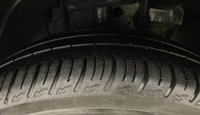 2023 Tata TIGOR XZ PLUS CNG, CNG, Manual, 46,689 km, Right Front Tyre Tread