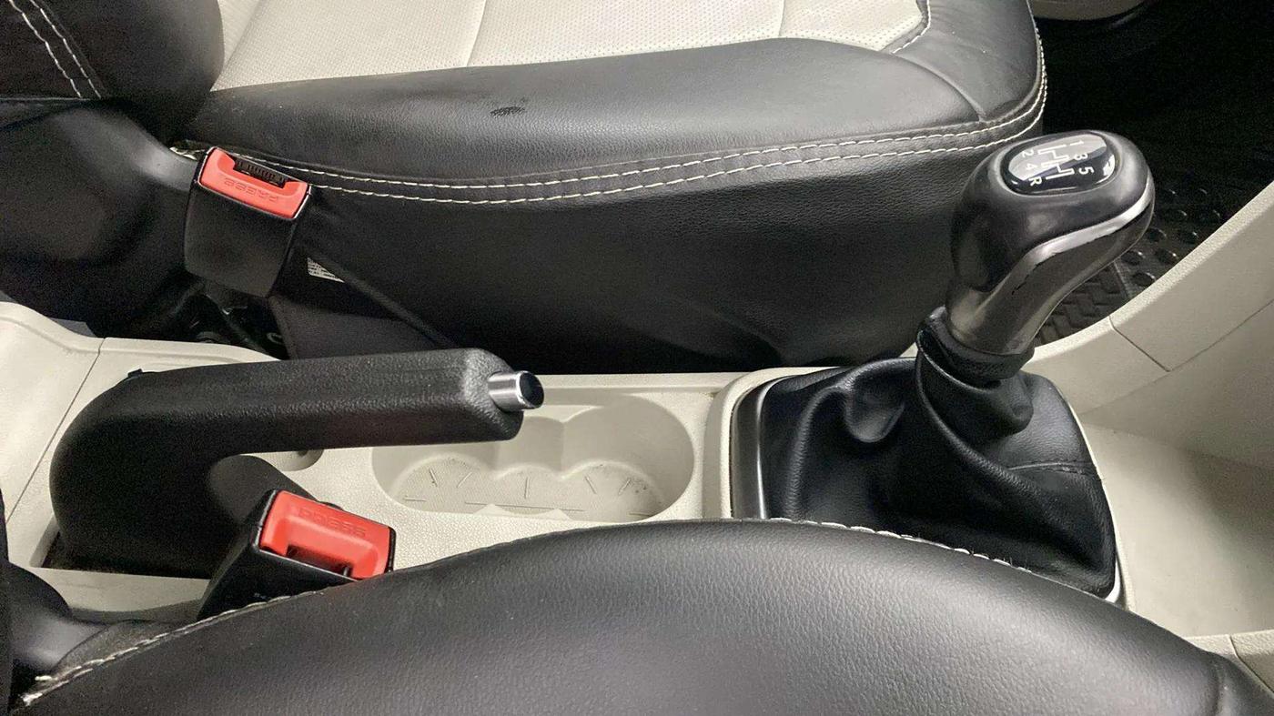 2023 Tata TIGOR XZ PLUS CNG, CNG, Manual, 46,772 km, Gear Lever