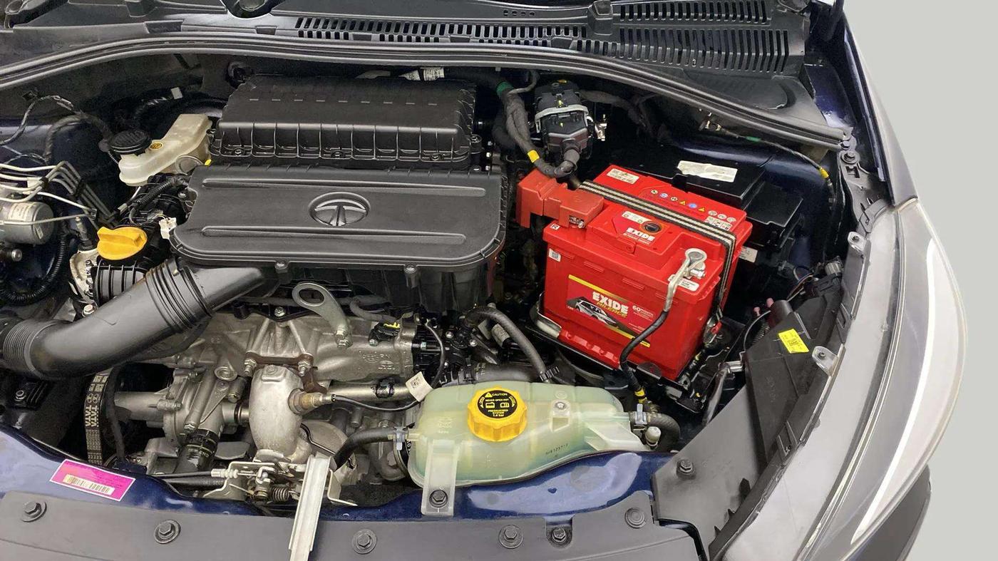 2023 Tata TIGOR XZ PLUS CNG, CNG, Manual, 46,772 km, Engine View - Left