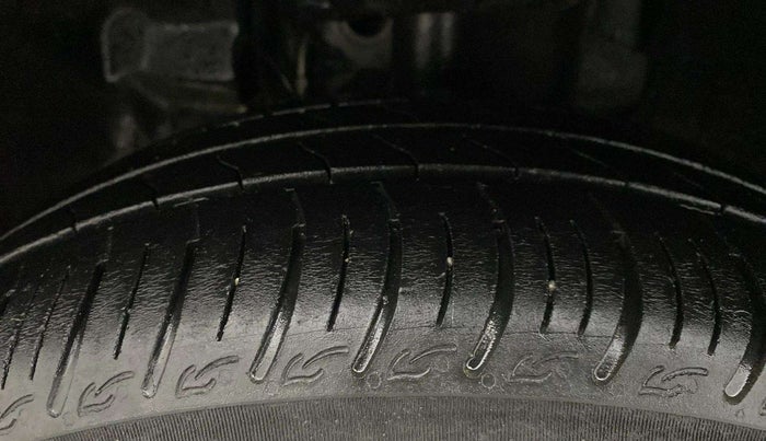 2023 Tata TIGOR XZ PLUS CNG, CNG, Manual, 46,689 km, Left Front Tyre Tread