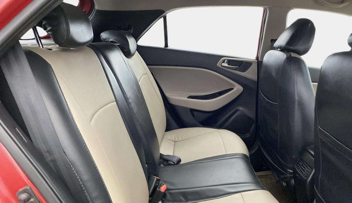 2015 Hyundai Elite i20 ASTA 1.2, Petrol, Manual, 62,415 km, Right Side Rear Door Cabin