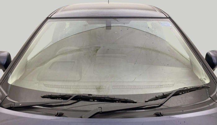 2022 Maruti Baleno ALPHA PETROL 1.2, Petrol, Manual, 14,253 km, Front windshield - Minor spot on windshield