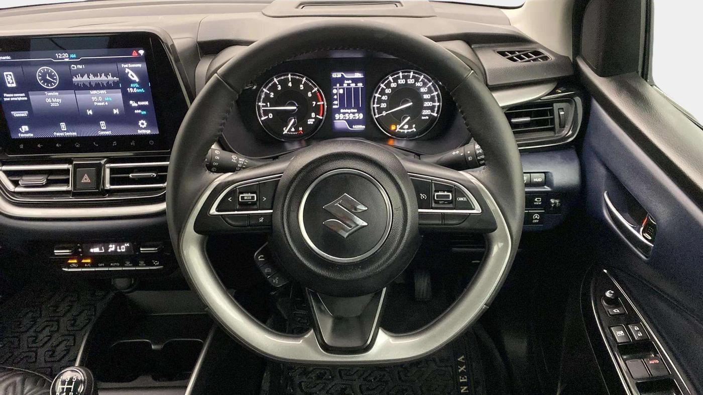 2022 Maruti Baleno ALPHA PETROL 1.2, Petrol, Manual, 14,351 km, Steering Wheel Close Up
