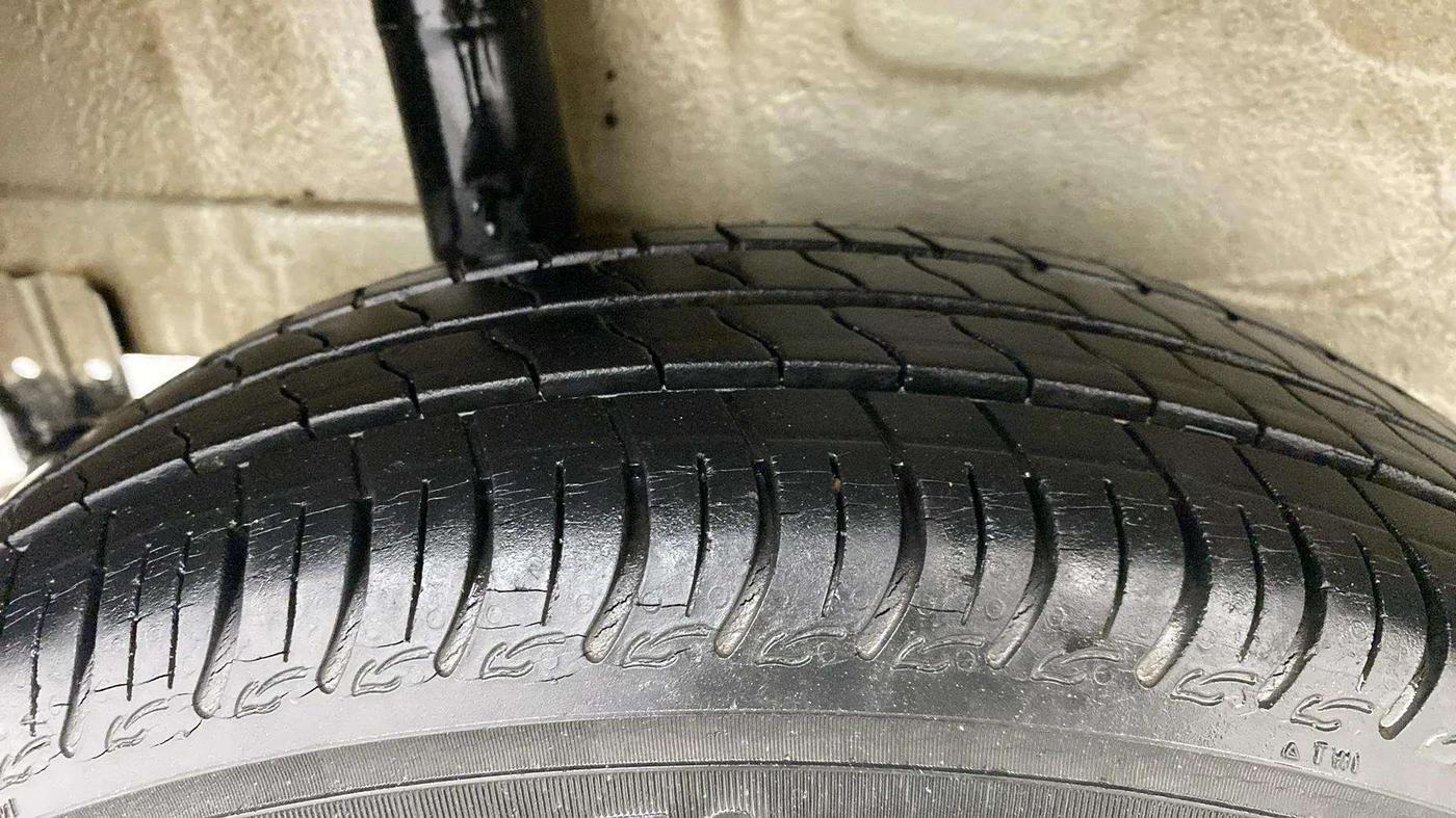 2020 Maruti S PRESSO VXI PLUS AMT, Petrol, Automatic, 9,764 km, Right Rear Tyre Tread