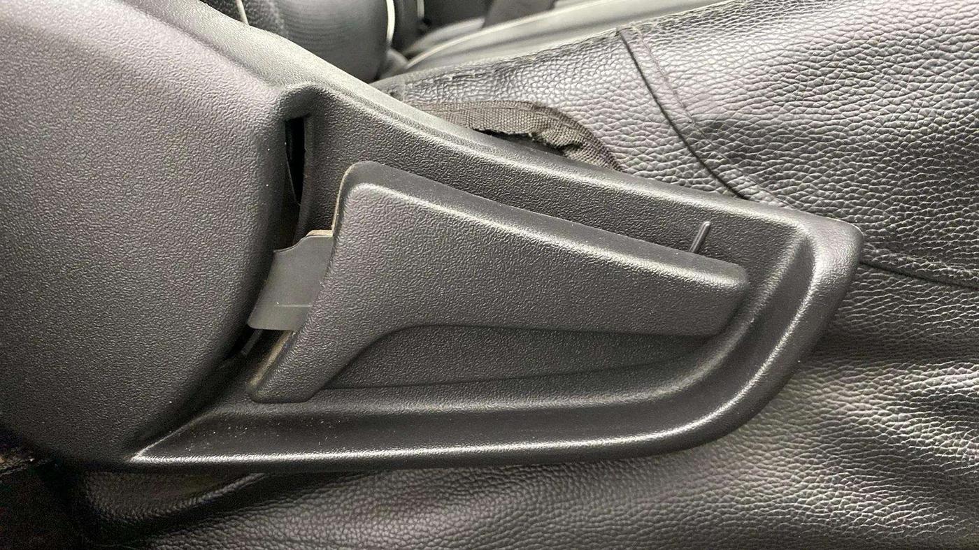 2020 Maruti S PRESSO VXI PLUS AMT, Petrol, Automatic, 9,764 km, Driver Side Adjustment Panel